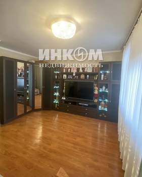 3-к квартира, вторичка, 72м2, 6/17 этаж