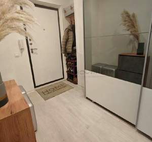 2-к квартира, вторичка, 69м2, 10/17 этаж