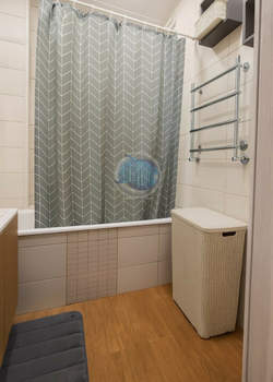 2-к квартира, вторичка, 61м2, 9/18 этаж