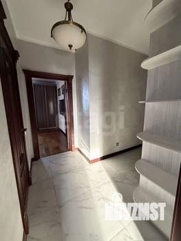 3-к квартира, вторичка, 100м2, 3/17 этаж