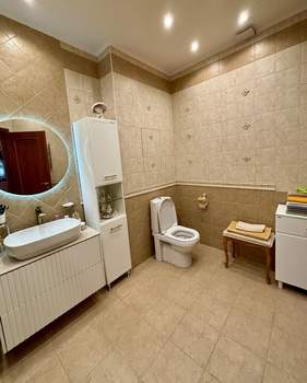 2-к квартира, вторичка, 52м2, 1/3 этаж