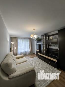 2-к квартира, вторичка, 45м2, 1/5 этаж