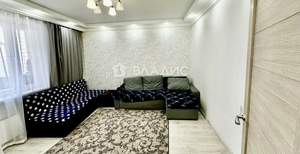 3-к квартира, вторичка, 72м2, 9/19 этаж
