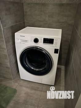 2-к квартира, вторичка, 64м2, 8/15 этаж