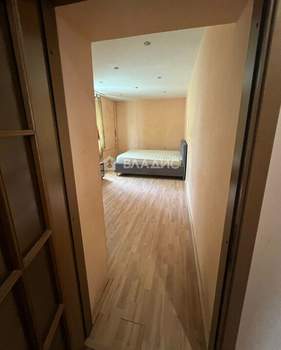 2-к квартира, вторичка, 57м2, 1/3 этаж