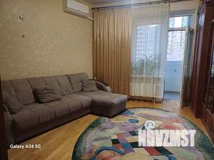 2-к квартира, вторичка, 60м2, 10/18 этаж