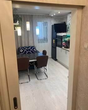 2-к квартира, вторичка, 56м2, 3/17 этаж