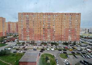 2-к квартира, вторичка, 61м2, 9/18 этаж