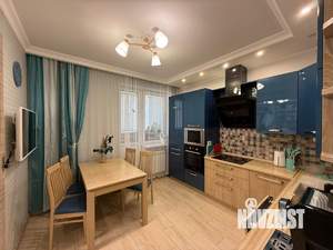 3-к квартира, вторичка, 99м2, 11/17 этаж