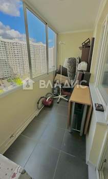 3-к квартира, вторичка, 72м2, 9/19 этаж