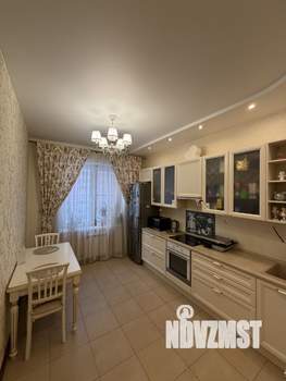 2-к квартира, вторичка, 67м2, 3/18 этаж