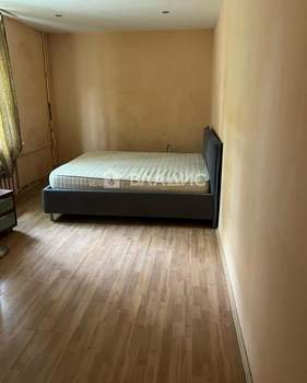 2-к квартира, вторичка, 57м2, 1/3 этаж