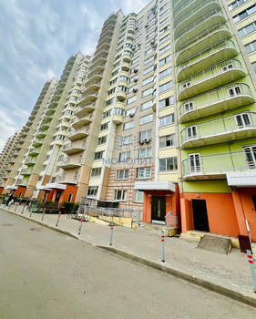 2-к квартира, вторичка, 56м2, 13/17 этаж