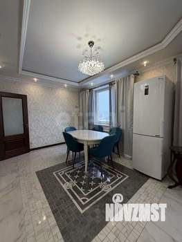 3-к квартира, вторичка, 100м2, 3/17 этаж