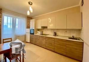 2-к квартира, вторичка, 69м2, 8/17 этаж