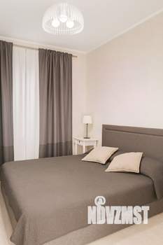 2-к квартира, вторичка, 61м2, 9/18 этаж