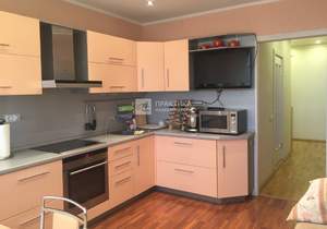 4-к квартира, вторичка, 77м2, 2/8 этаж