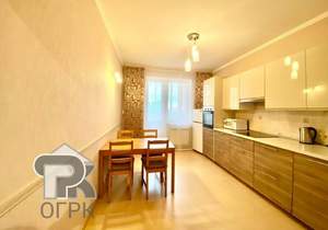 2-к квартира, вторичка, 69м2, 8/17 этаж