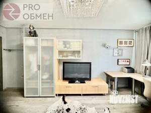 3-к квартира, вторичка, 77м2, 1/10 этаж