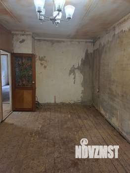 3-к квартира, вторичка, 61м2, 1/5 этаж