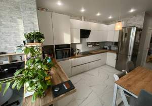 3-к квартира, вторичка, 80м2, 12/17 этаж