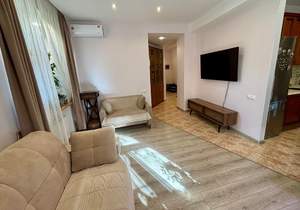 2-к квартира, вторичка, 52м2, 1/3 этаж