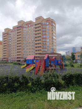 2-к квартира, вторичка, 68м2, 9/17 этаж