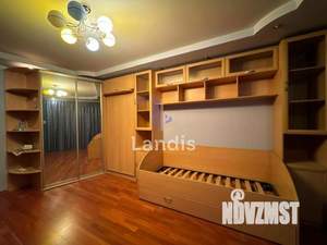 3-к квартира, вторичка, 88м2, 8/17 этаж