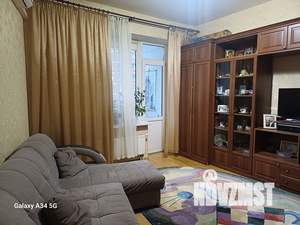 2-к квартира, вторичка, 60м2, 10/18 этаж