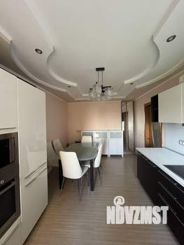 3-к квартира, вторичка, 100м2, 15/17 этаж
