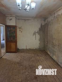 3-к квартира, вторичка, 61м2, 1/5 этаж