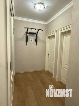 4-к квартира, вторичка, 140м2, 12/17 этаж