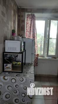 2-к квартира, вторичка, 45м2, 1/5 этаж