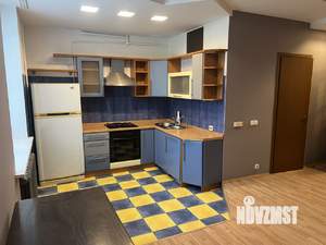 1-к квартира, вторичка, 57м2, 1/3 этаж