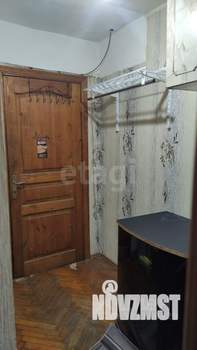 2-к квартира, вторичка, 45м2, 1/5 этаж