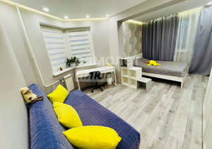 3-к квартира, вторичка, 75м2, 10/17 этаж