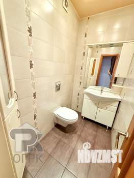 2-к квартира, вторичка, 63м2, 12/17 этаж