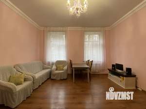 3-к квартира, вторичка, 134м2, 1/3 этаж