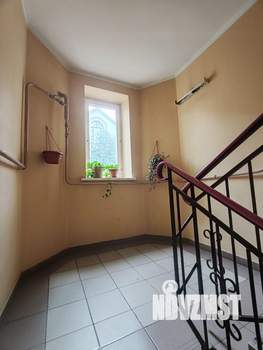 4-к квартира, вторичка, 216м2, 2/4 этаж