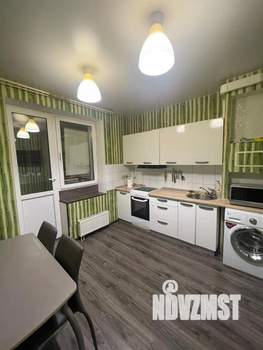 2-к квартира, вторичка, 45м2, 1/4 этаж