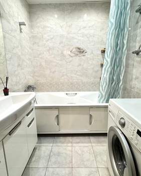 2-к квартира, вторичка, 58м2, 2/17 этаж