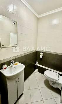 3-к квартира, вторичка, 72м2, 9/19 этаж