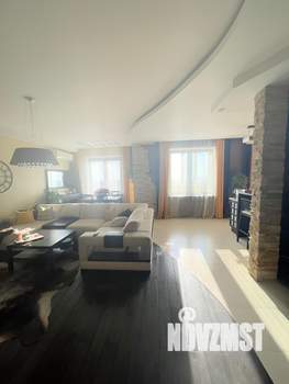 3-к квартира, вторичка, 184м2, 17/18 этаж