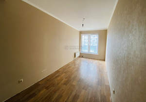 3-к квартира, вторичка, 85м2, 1/17 этаж