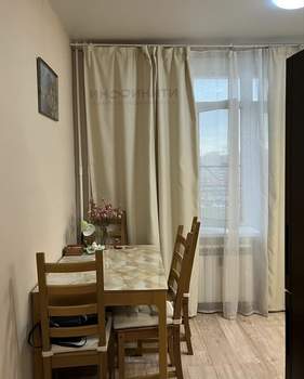 1-к квартира, вторичка, 38м2, 4/8 этаж