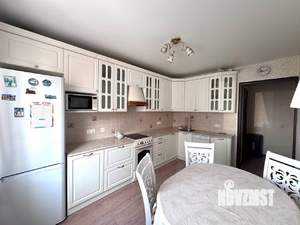 3-к квартира, вторичка, 72м2, 12/19 этаж