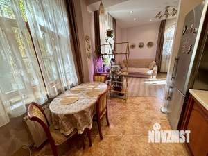 2-к квартира, вторичка, 52м2, 1/3 этаж