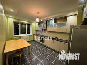 3-к квартира, вторичка, 88м2, 8/17 этаж