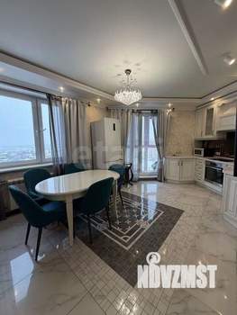 3-к квартира, вторичка, 100м2, 3/17 этаж