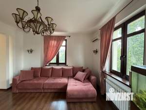 4-к квартира, вторичка, 133м2, 3/4 этаж